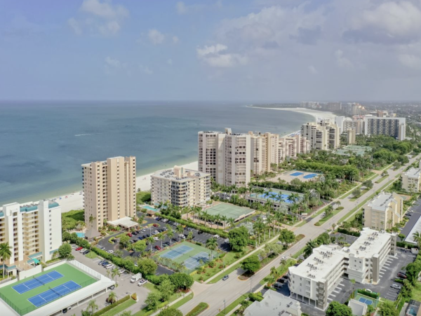 Lovely Condo in Marco Island with Full Ocean Views Sleeps 4